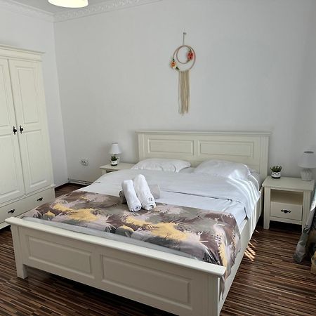 Flh - Mira Apartments Σίμπιου Εξωτερικό φωτογραφία