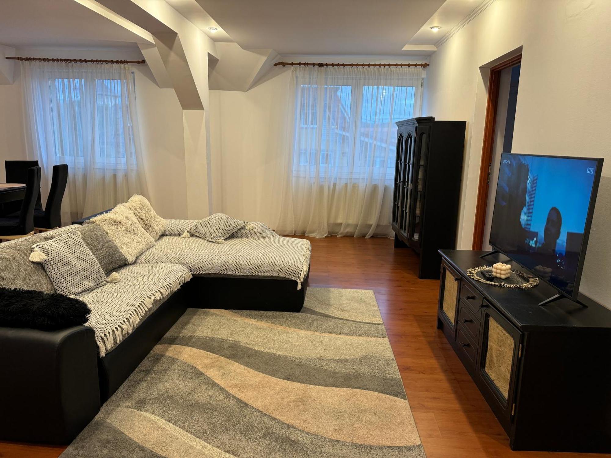 Flh - Mira Apartments Σίμπιου Εξωτερικό φωτογραφία