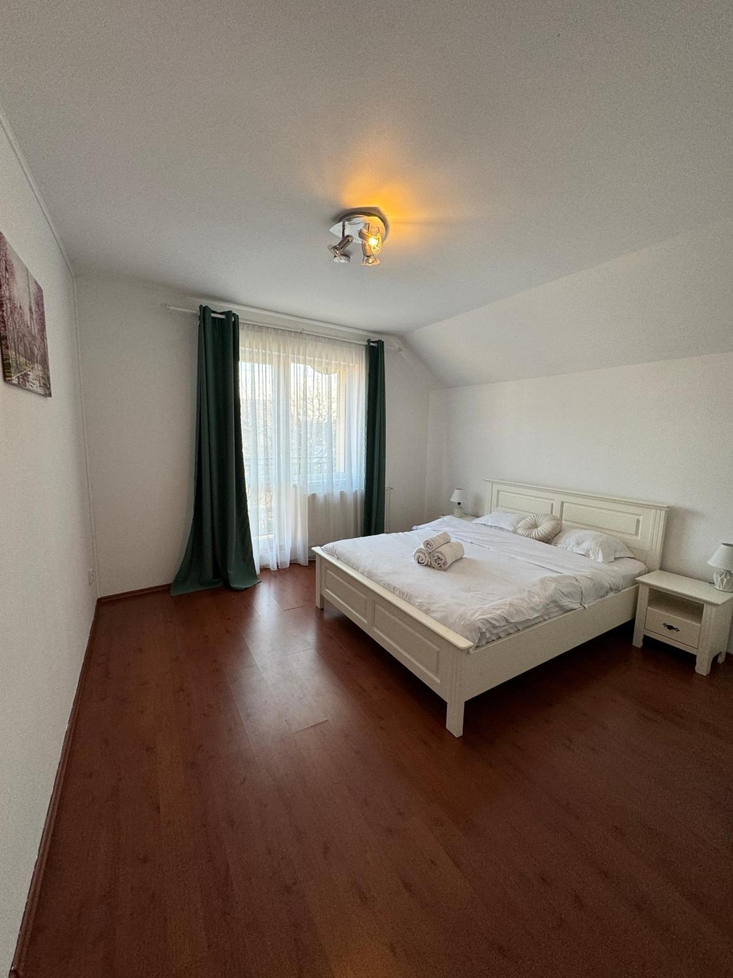 Flh - Mira Apartments Σίμπιου Εξωτερικό φωτογραφία